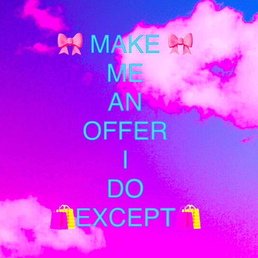 ✨✨MAKE ME AN OFFER ON ANYTHING✨✨